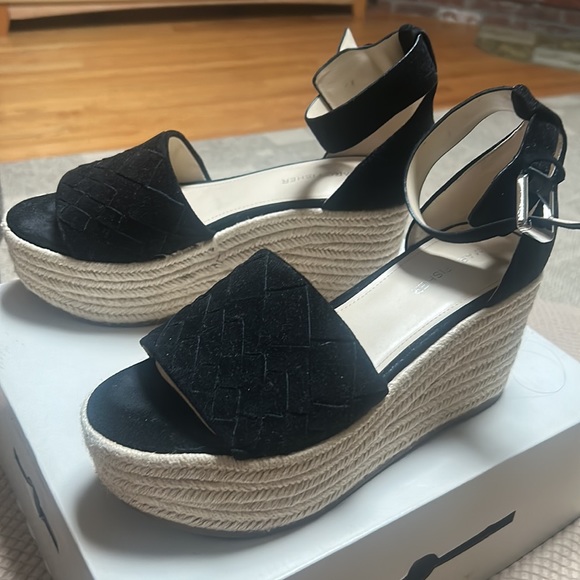 Marc Fisher platform espadrilles - Picture 2 of 7